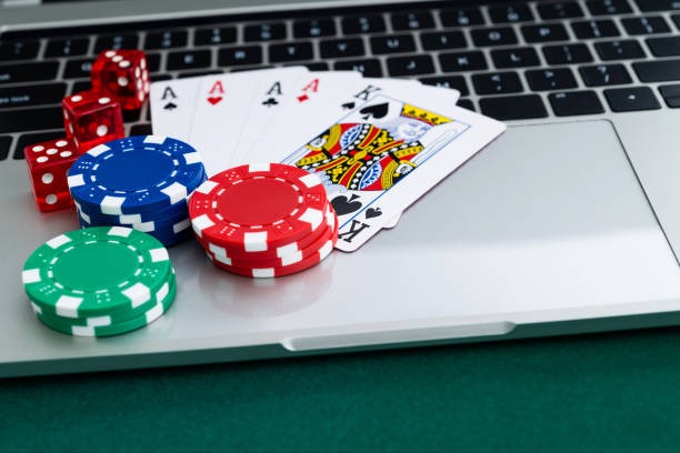 Live dealer at asia99 Casino Hold'em table showing cards on screen